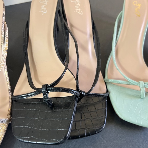 Sandals - Picture 4 of 7